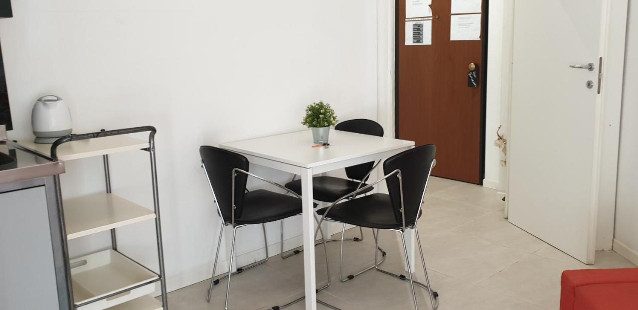 Smart Apartment Central Station Milan Luaran gambar