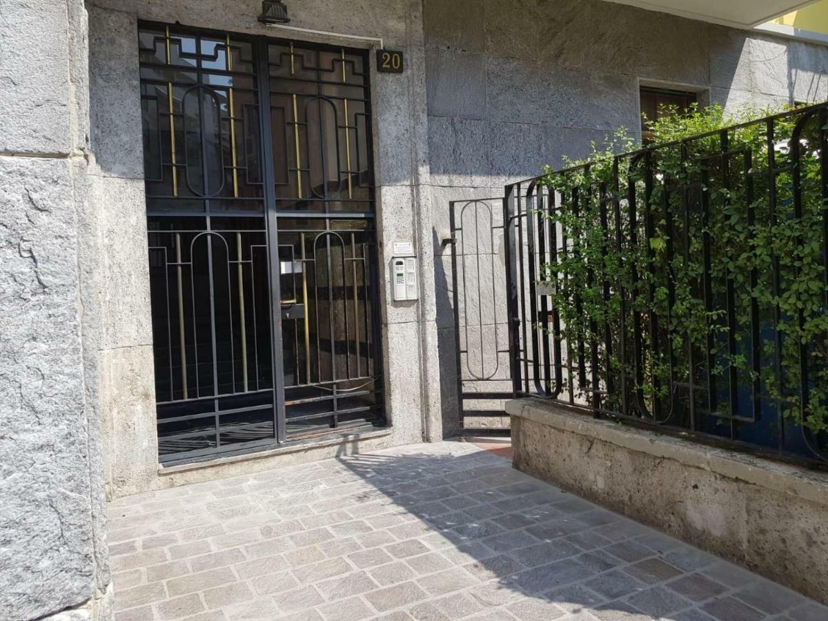 Smart Apartment Central Station Milan Luaran gambar
